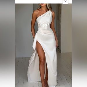 BABYBOO ARIEL MAXI DRESS - IVORY size M